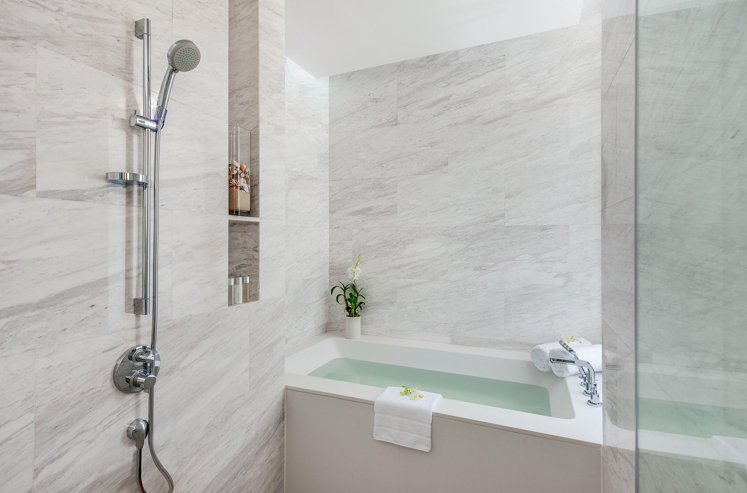 Twinpalms Montazure Phuket Hotell Exteriör bild