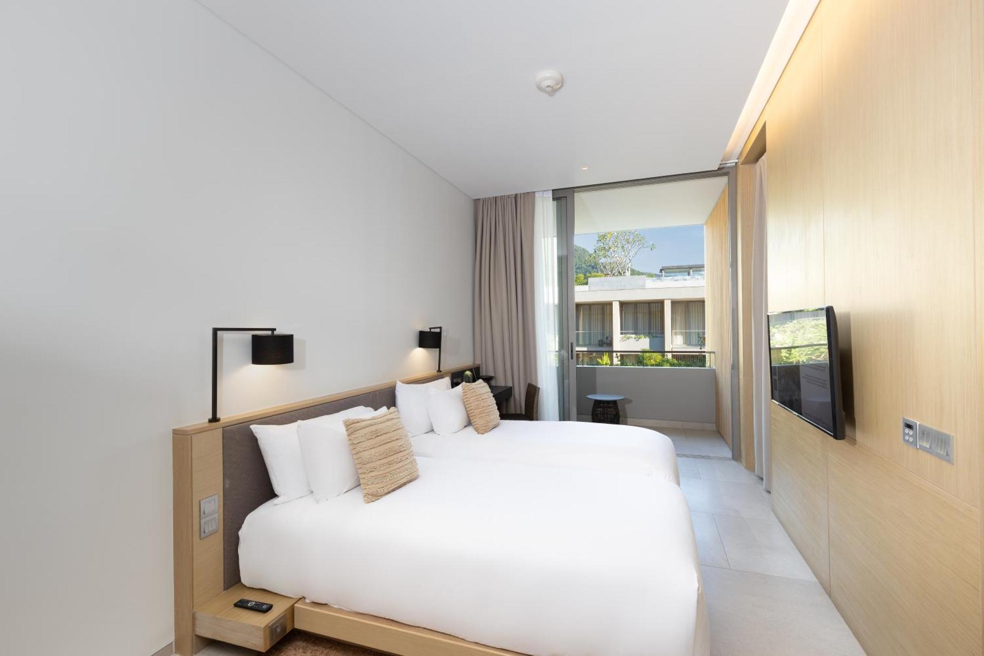 Twinpalms Montazure Phuket Hotell Exteriör bild
